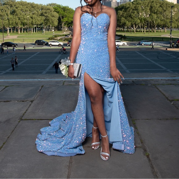 稀少品 SIIILON 23AW Ghostie prom dress YUAOHUANG Corset Long Tulle Prom Dress with 3D Butterflies